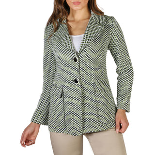 Houndstooth patterned blazer.