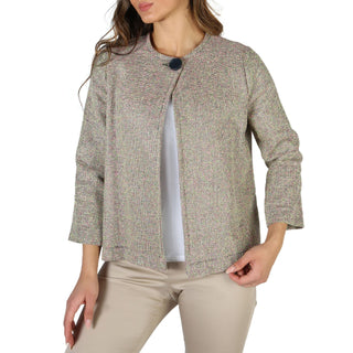 Beige tweed jacket.