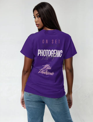 On Set Lifestyle Logo T-Shirt Miss Photogenic