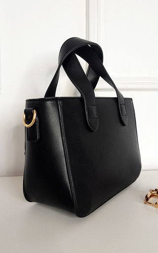 Bag with Extreme Chain Detail