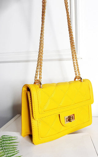 Chain Strap Shoulder Bag
